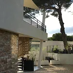 Cassis Lodges *