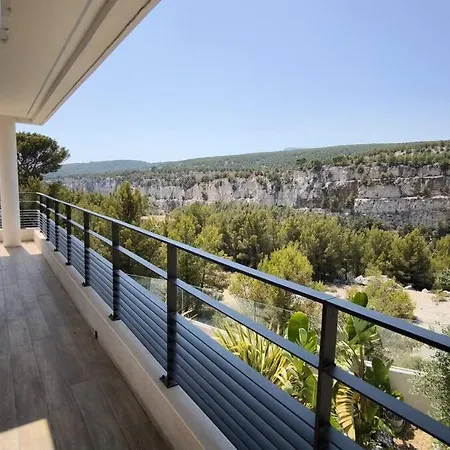 Cassis Lodges Holiday home Cassis