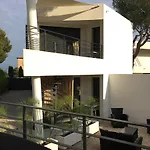 Cassis Lodges * カシ