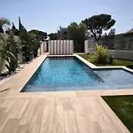 Cassis Lodges *