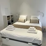 別荘 Cassis Lodges カシ