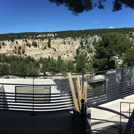 Cassis Lodges Cassis