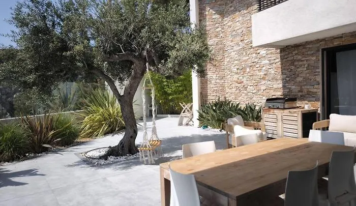 Cassis Lodges * Cassis